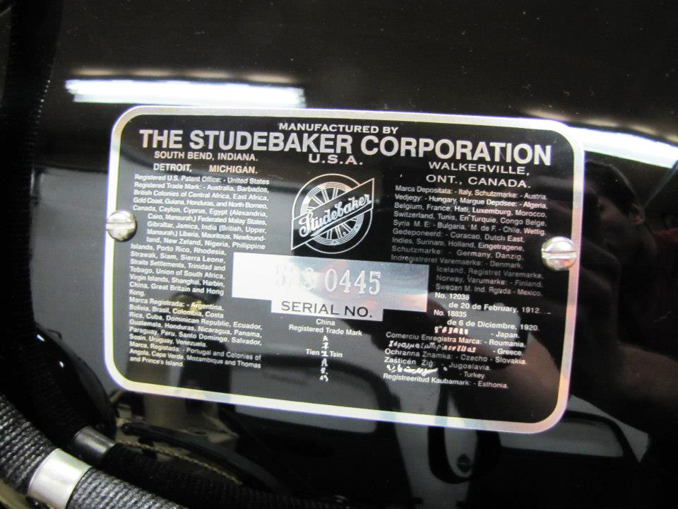 1935 Studebaker Dictator Coupe